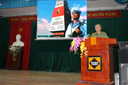 Nhà trường tổ chức buổi tuyên truyền về chủ quyền biển, đảo của nước Cộng hoà XHCN Việt Nam.